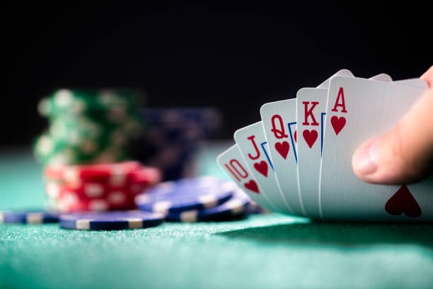 Live football and sports betting interface